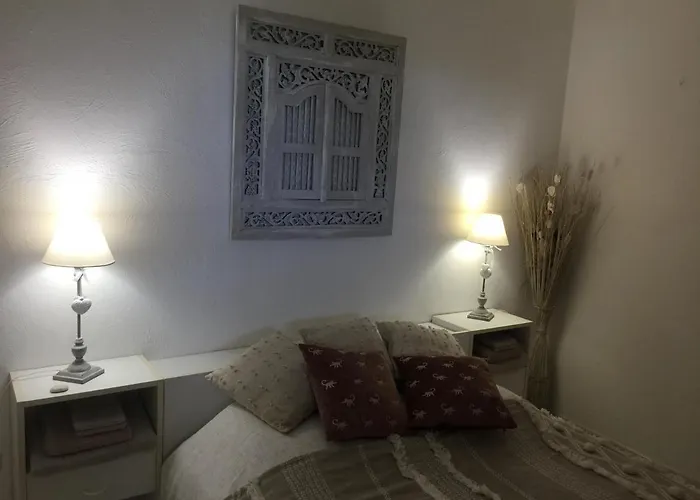 Mini Playa Del Oro * פאבונה