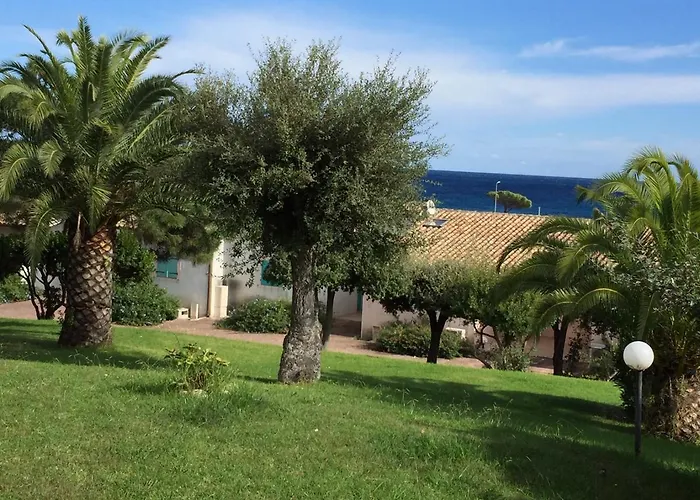 Vila Mini Playa Del Oro Favone