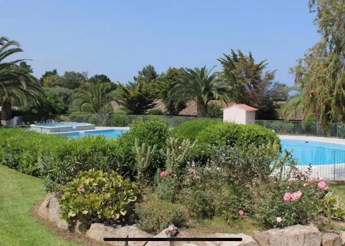 Mini Playa Del Oro Villa *